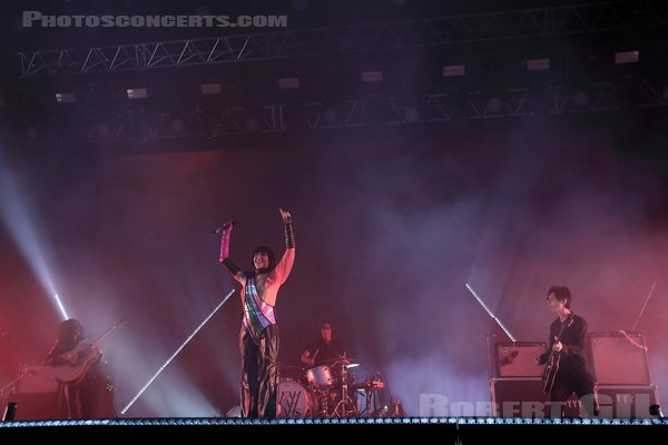 YEAH YEAH YEAHS - 2023-08-26 - SAINT CLOUD - Domaine National - Scene de la Cascade - Karen Lee Orzolek - Nicholas Joseph Zinner - Brian Chase